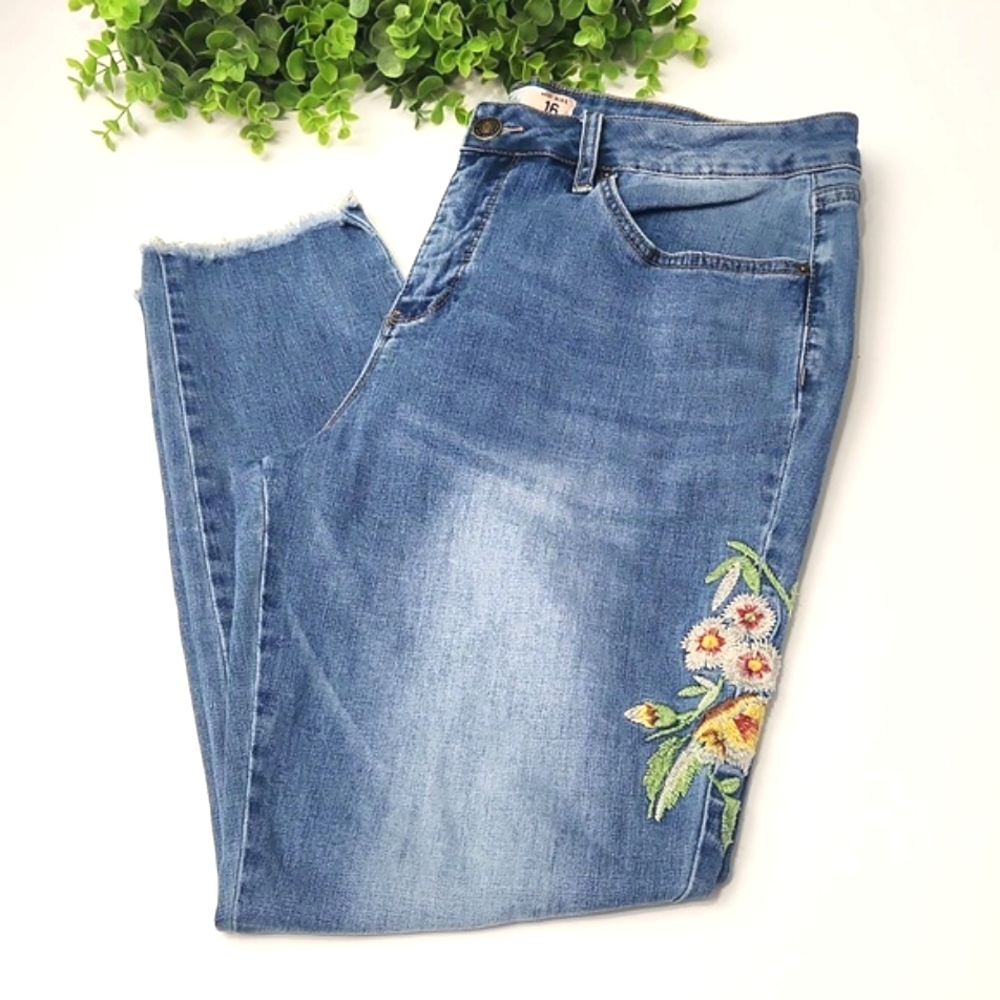 Royalty For Me Embroidered Mid Rise Jeans